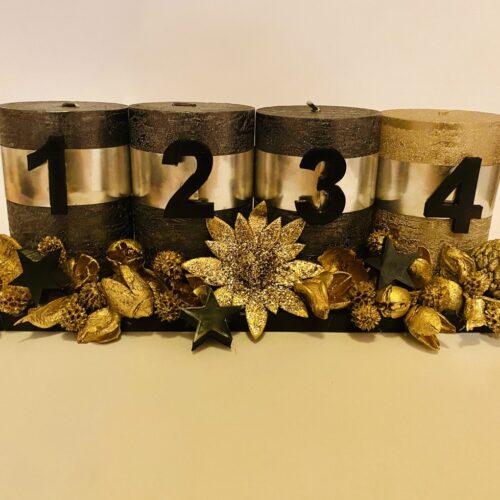DFC5EE59-84A2-4C3E-BD91-F76AC19435DB_Original Large Adventni venček - Črna Eleganca z Zlatim Sijajem